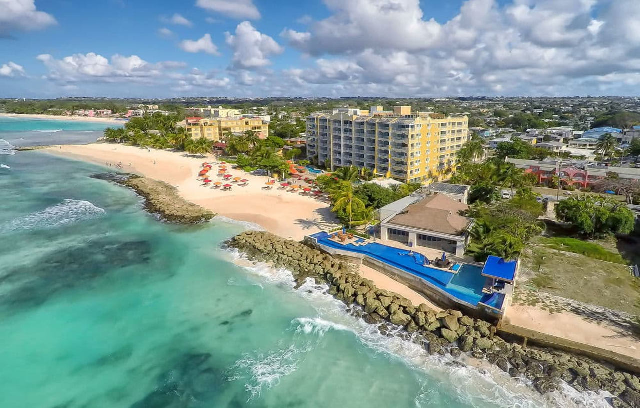 Ocean Two Resort - Breakfast Included By Ocean Hotels Saint Lawrence Gap Екстериор снимка