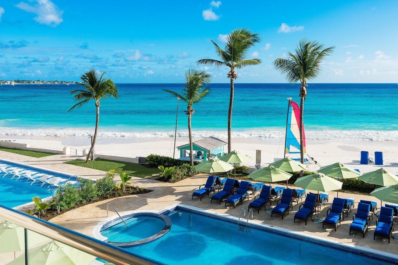 Ocean Two Resort - Breakfast Included By Ocean Hotels Saint Lawrence Gap Екстериор снимка